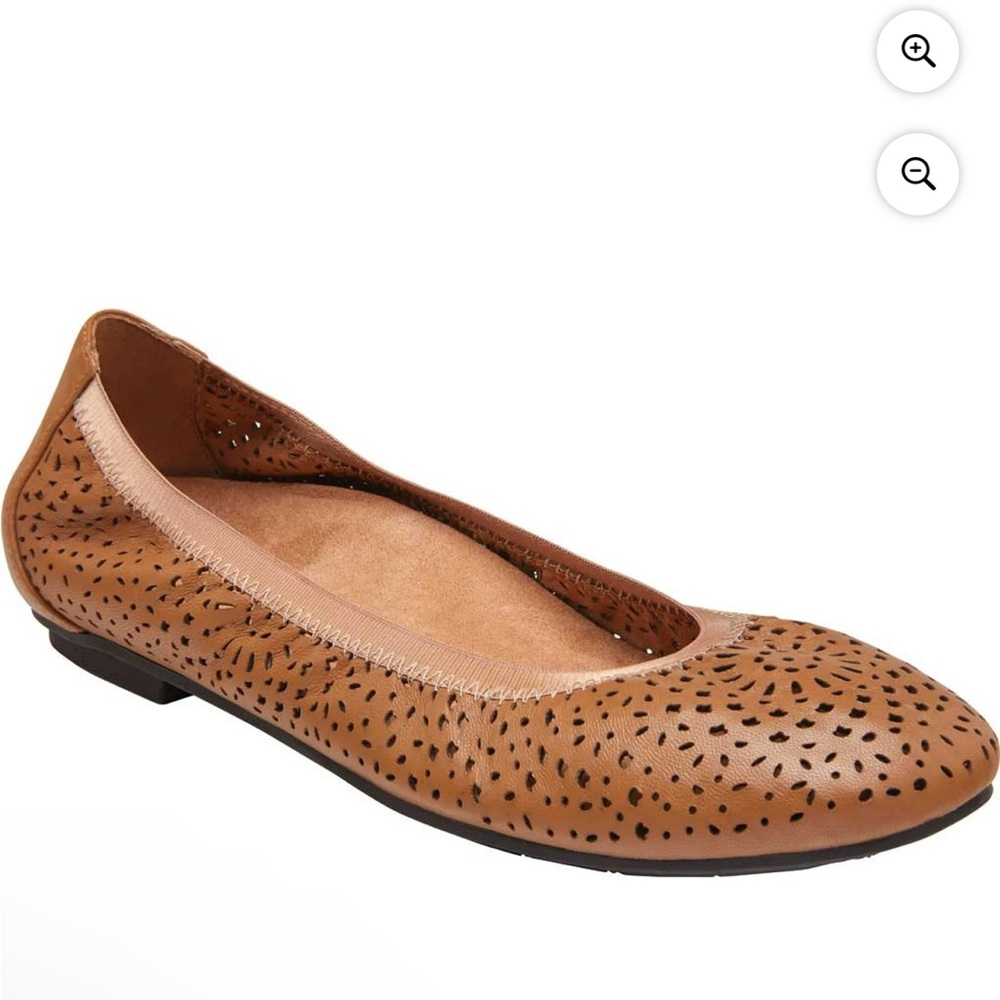 Vionic Women’s Robyn Ballet Flat Size 7 Brown Barely Worn